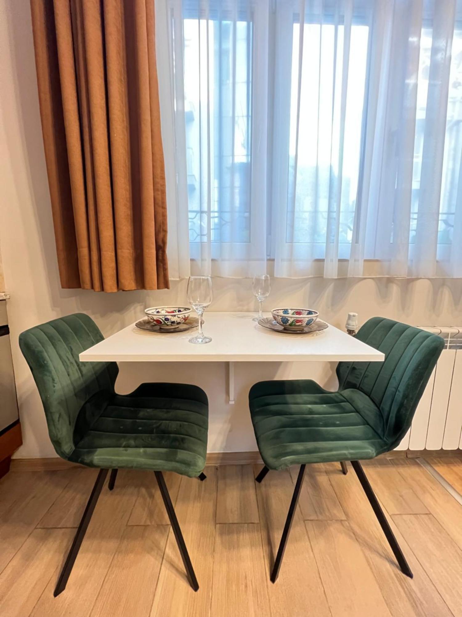 Budapest Central Cozy Studio W Working Space And Wifi Sofia Exterior photo